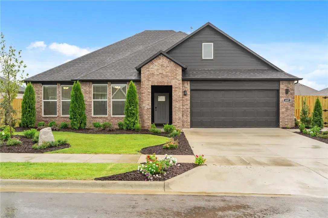 449 W Canada Drive, Farmington, AR 72730 - #1