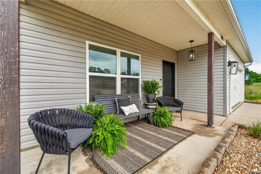 395 Worley Street, Huntsville, AR 72740 - #2