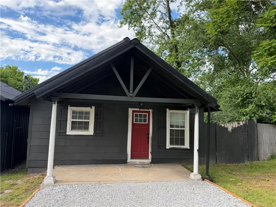 813 E Central Street, Siloam Springs, AR 72761 - #2