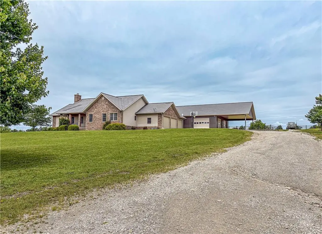 1058 Cr 401, Berryville, AR 72616 - #1