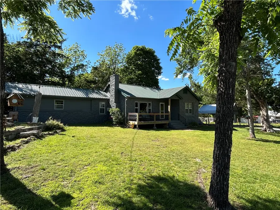 1206 N Diamond Boulevard, Diamond City, AR 72644 - #2