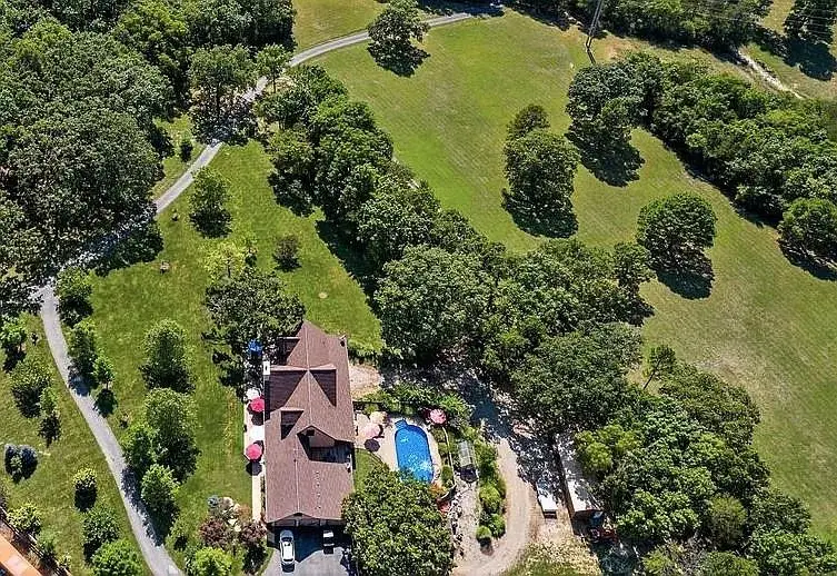 463 County Road 2281, Eureka Springs, AR 72631 - #1
