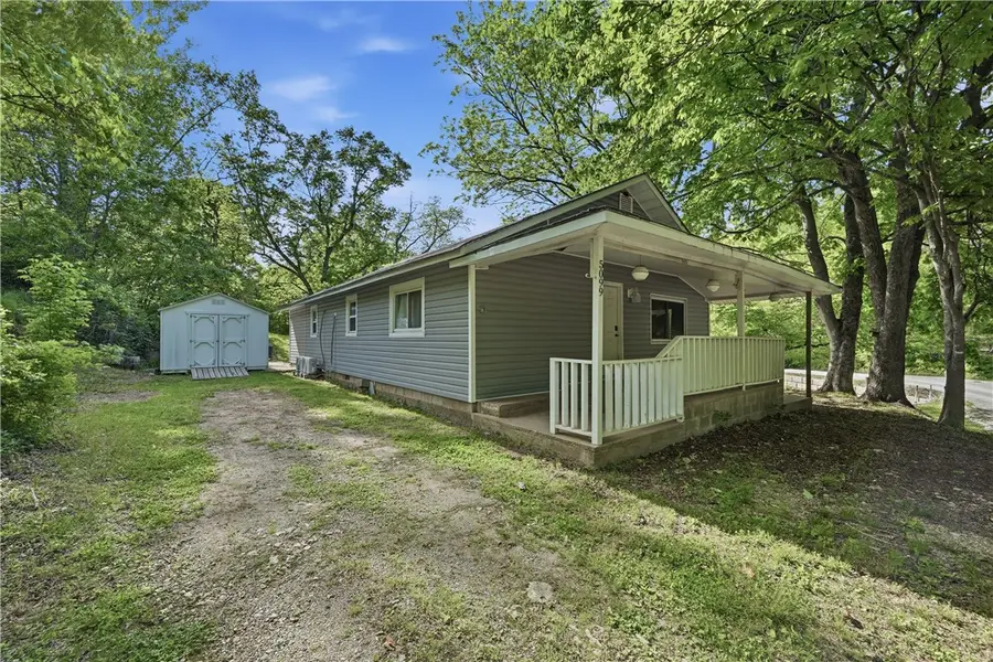 5099 Maple Drive, Neosho, MO 64850 - #3