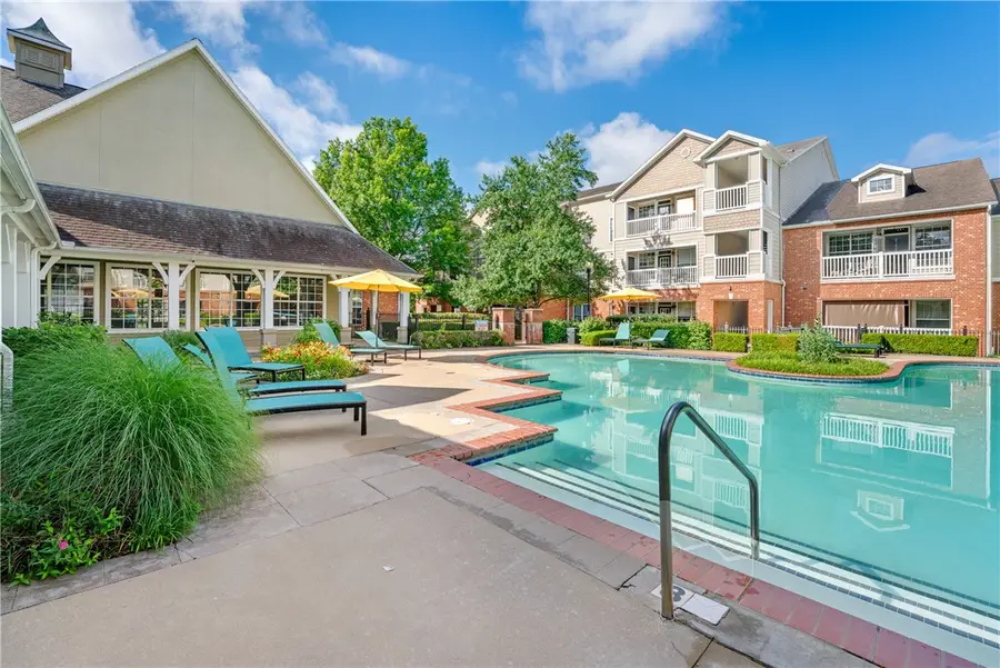 4261 NE Meadow Creek Circle #207, Fayetteville, AR 72703 - #2