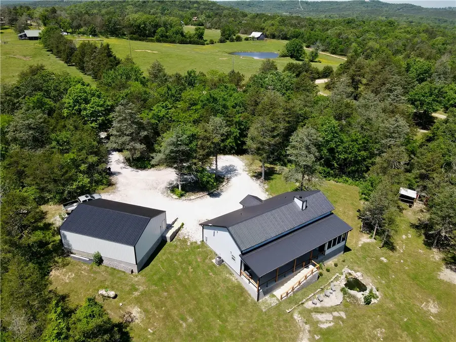 865 County Road 212, Eureka Springs, AR 72631 - #3