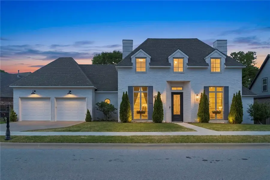 341 N Ainsley Loop, Fayetteville, AR 72704 - #2