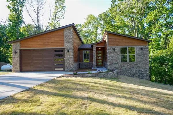 29 Kinross Drive, Bella Vista, AR 72715