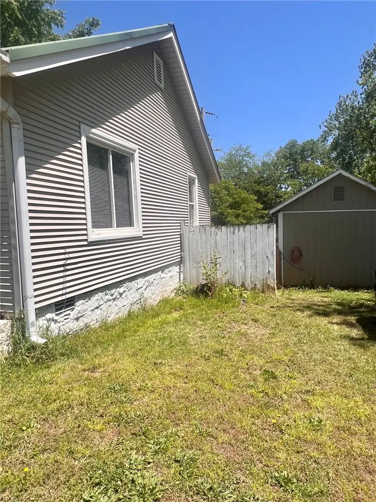 504 N College Street, Huntsville, AR 72740 - #3