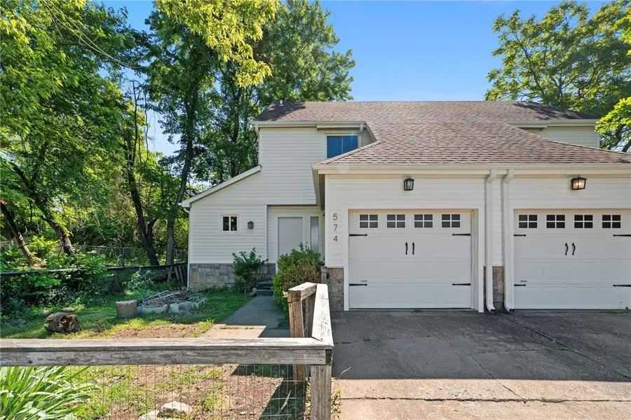 574 & 576 S Sang Avenue, Fayetteville, AR 72701 - #2
