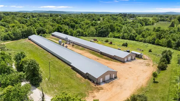 748 Madison 8440 Road, Huntsville, AR 72740