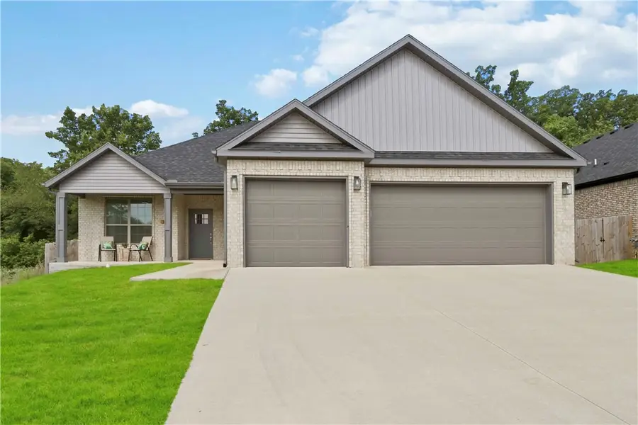 1431 Leslie Street, Bentonville, AR 72713 - #2