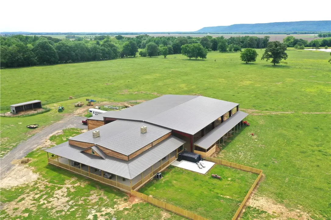 1050 SE 8th Street, Atkins, AR 72823 - #1