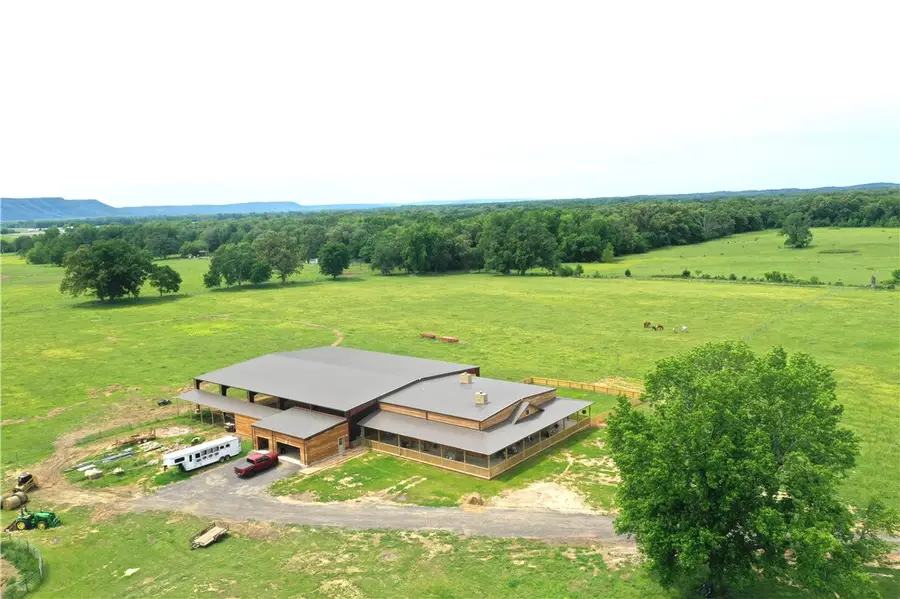 1050 SE 8th Street, Atkins, AR 72823 - #2