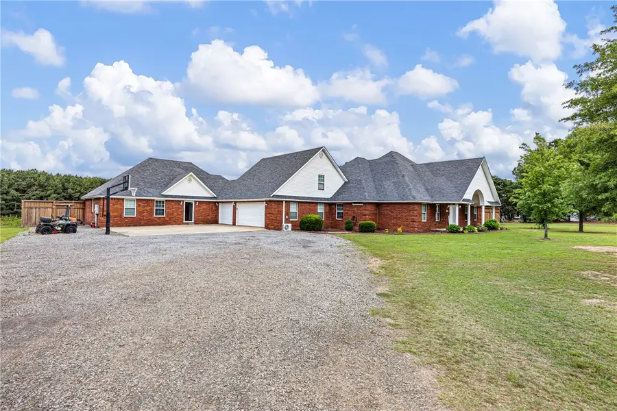 81 Double Springs Road, Russellville, AR 72802 - #2
