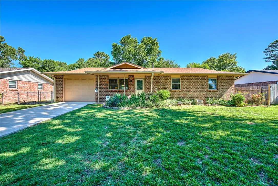 2500 N Jill Circle, Springdale, AR 72762 - #1