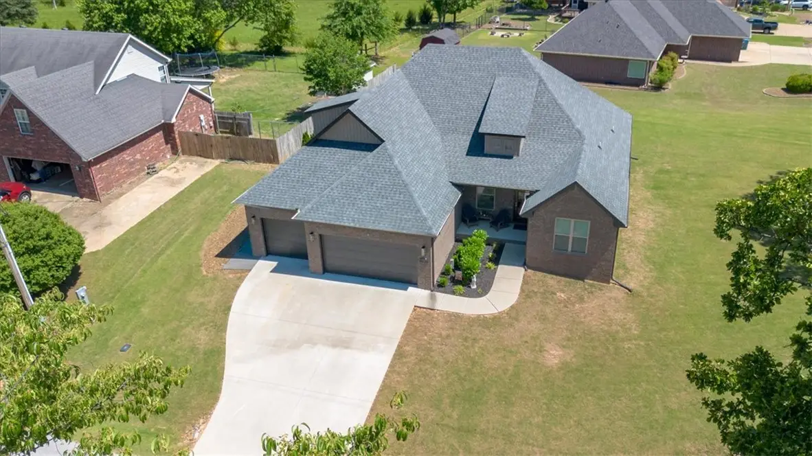 65 Taylor Drive, Bella Vista, AR 72714 - #1