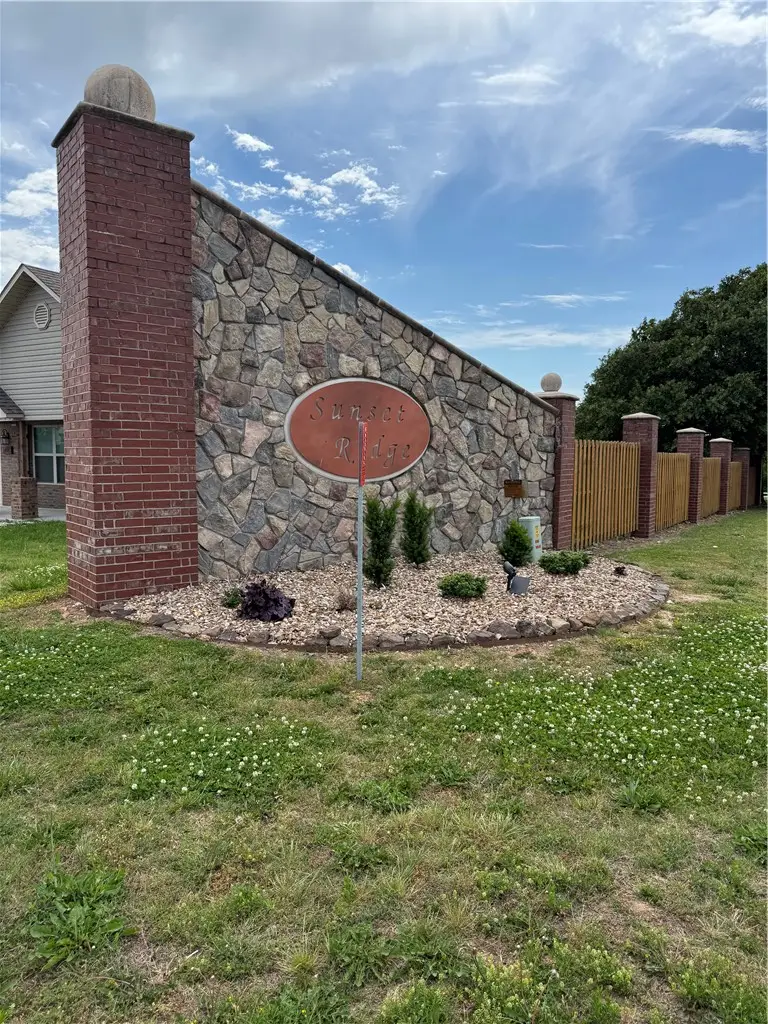 2213 Brown Bear Lane, Gentry, AR 72734 - #2