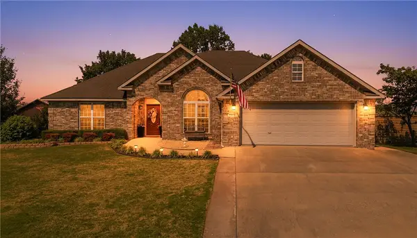 8701 Ruth Lane, Bentonville, AR 72713
