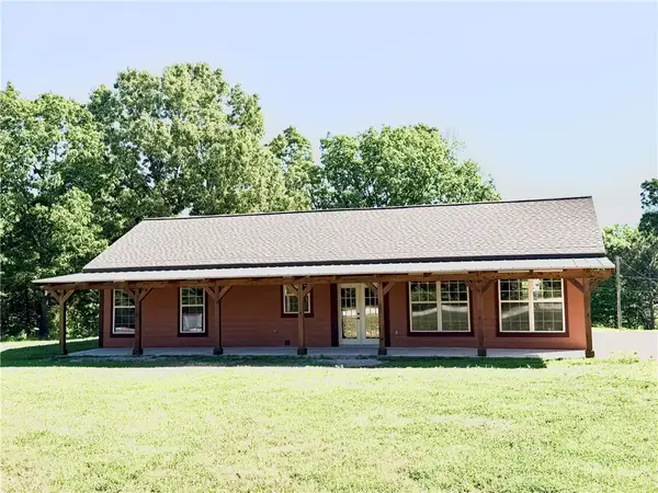 8030 Norvel Drive, Harrison, AR 72601