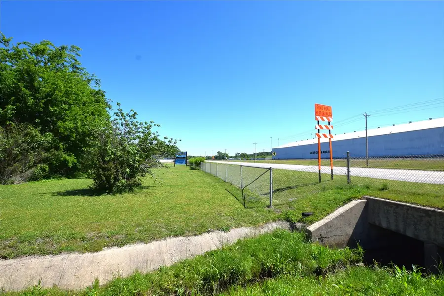 13 W Chestnut Street, Stilwell, OK 74960 - #2