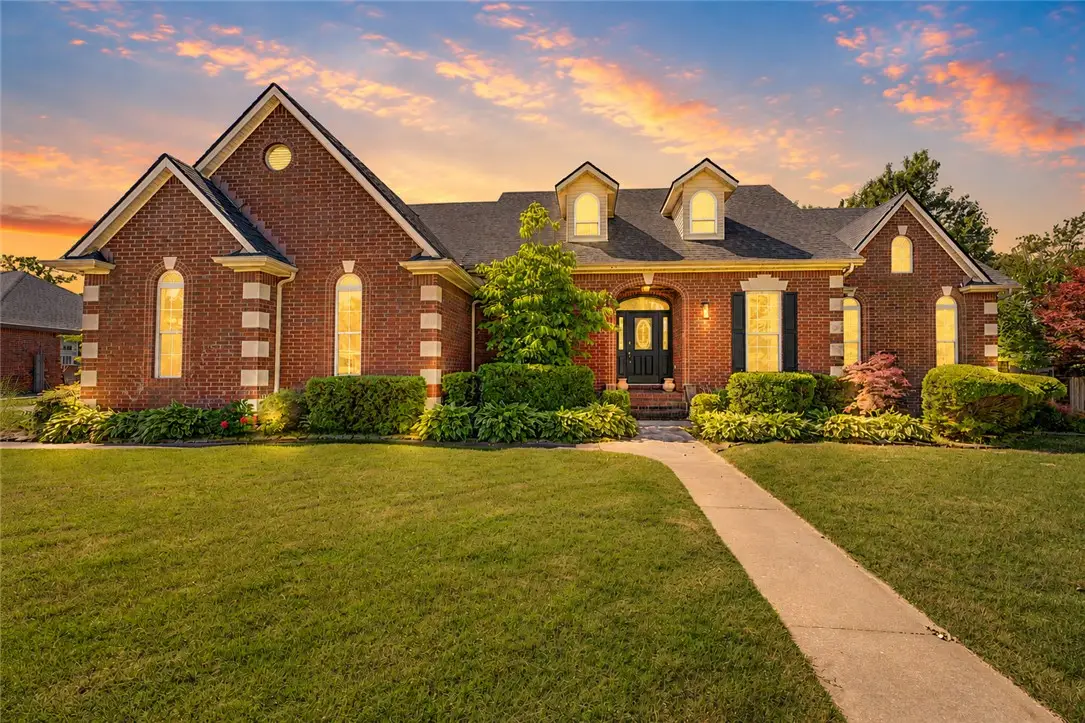1210 W Sumac Street, Rogers, AR 72756 - #1