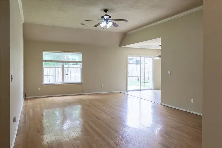 821 Topaz Street, Lowell, AR 72745 - #3