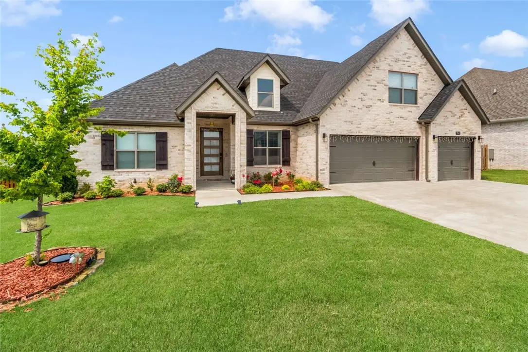 1621 Ella Place, Bentonville, AR 72713 - #1