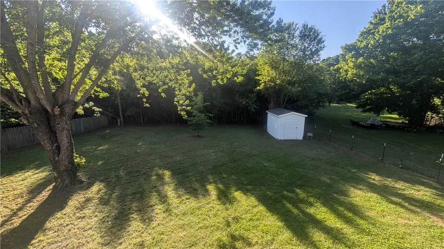 117 N Cynthia Avenue, Farmington, AR 72730 - #3