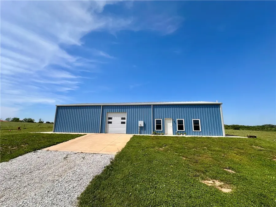370 SE Bolin Road, Gentry, AR 72734 - #2