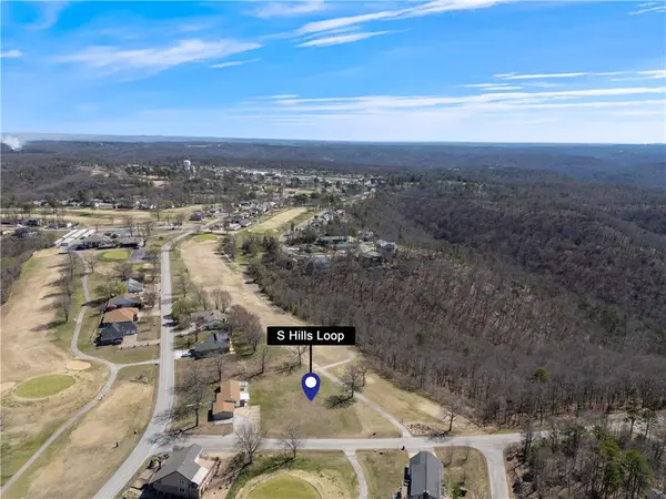 S Hills Loop, Holiday Island, AR 72631