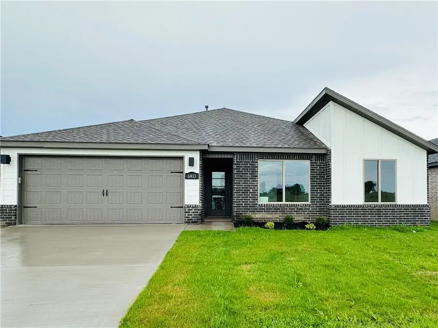 6400 NW Zella Street, Bentonville, AR 72713 - #2