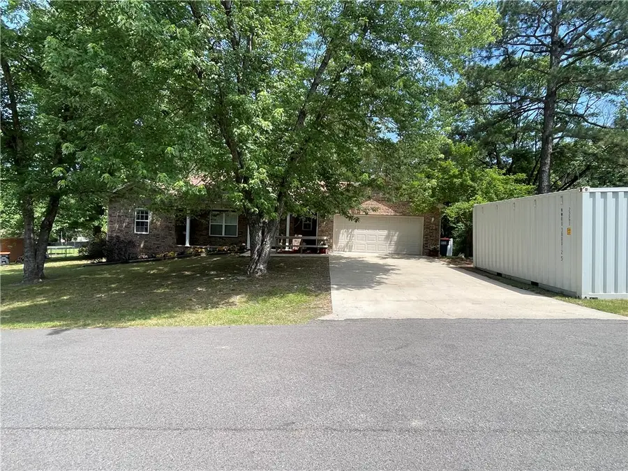 2800 N Erie Avenue, Russellville, AR 72802 - #3
