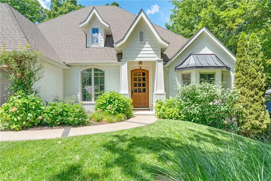 2180 E Meandering Way, Fayetteville, AR 72701 - #2