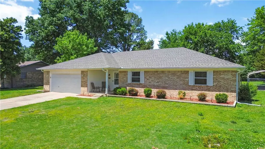 2006 Cardinal Drive, Springdale, AR 72764 - #2
