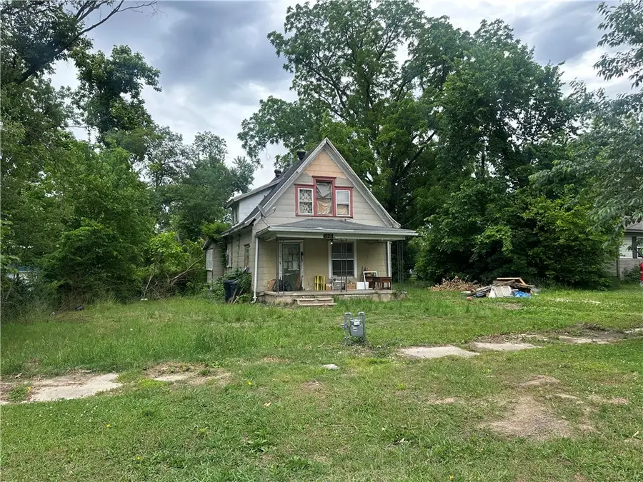 623 N C Street, Rogers, AR 72756 - #2