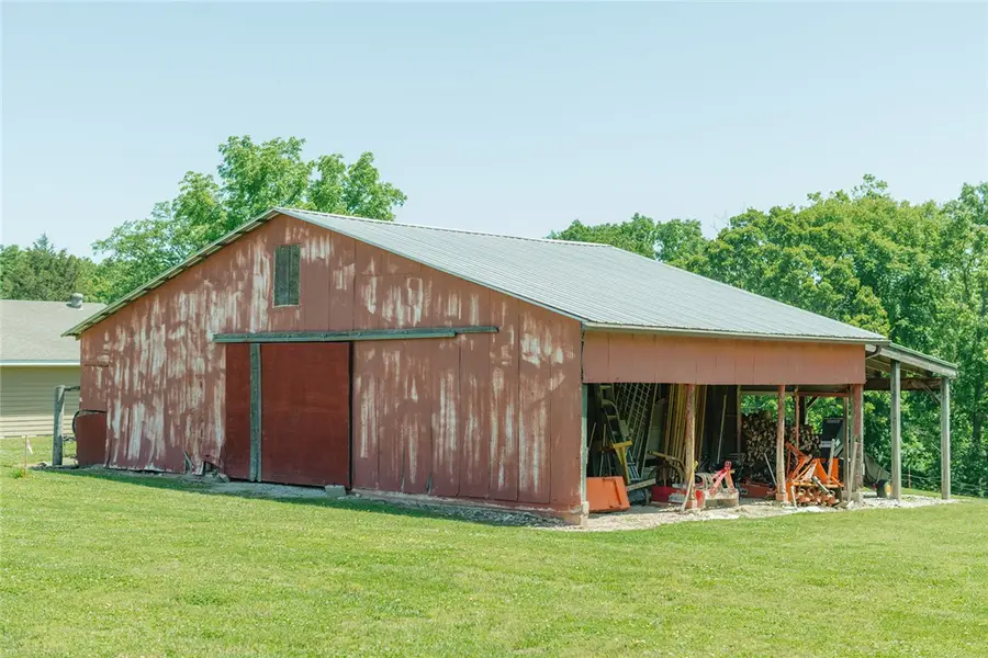 11086 Roman Road, Bentonville, AR 72712 - #2