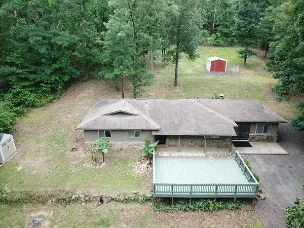 10157 Muscadine Lane, Danville, AR 72833