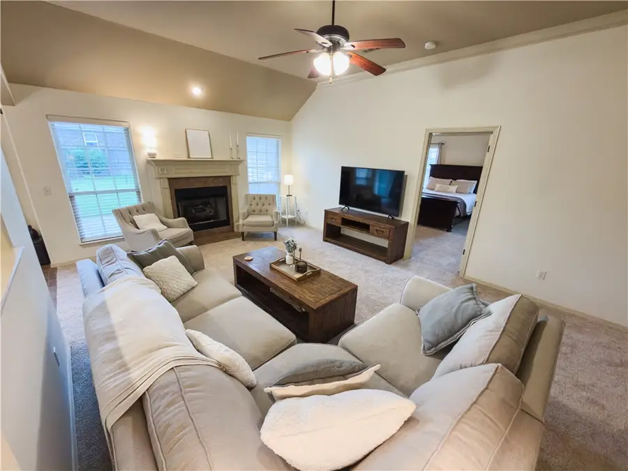 401 Worchester, Siloam Springs, AR 72761 - #2