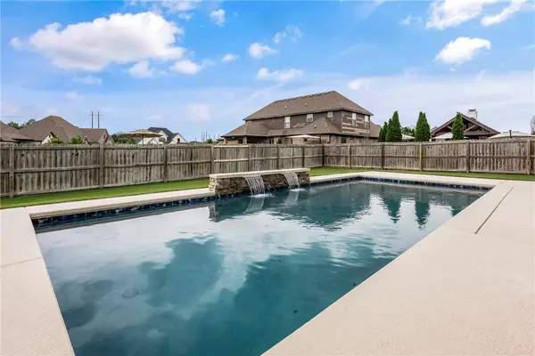 1701 Helen Lane, Bentonville, AR 72713