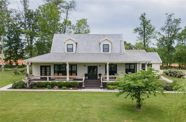 12737 Buddy Elkins Road, Farmington, AR 72730