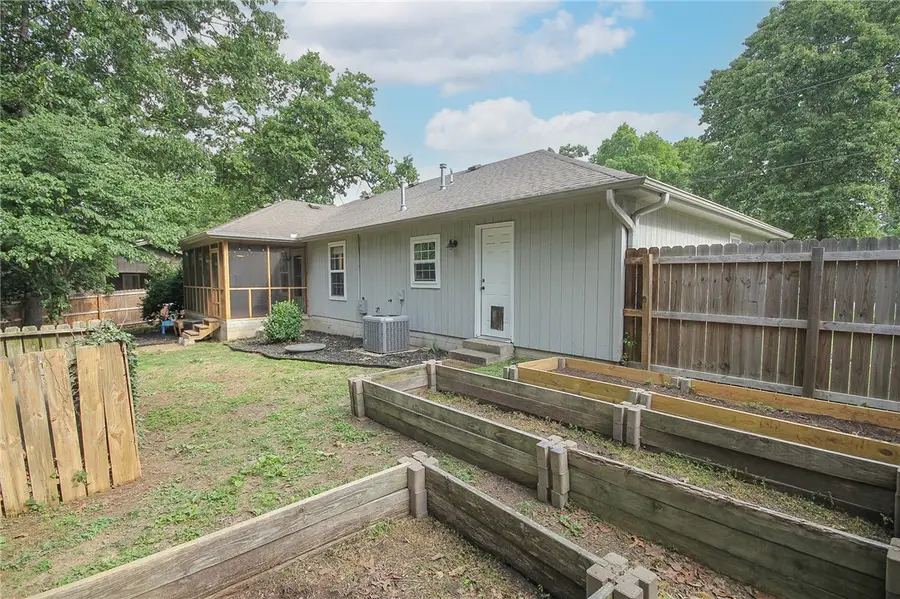 11 Primrose Lane, Bella Vista, AR 72714 - #2
