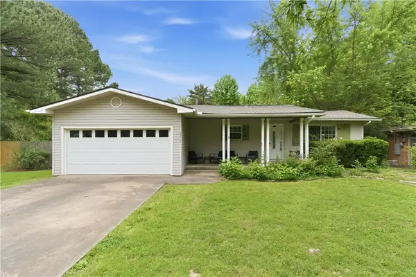 2219 W Ora Drive, Fayetteville, AR 72701