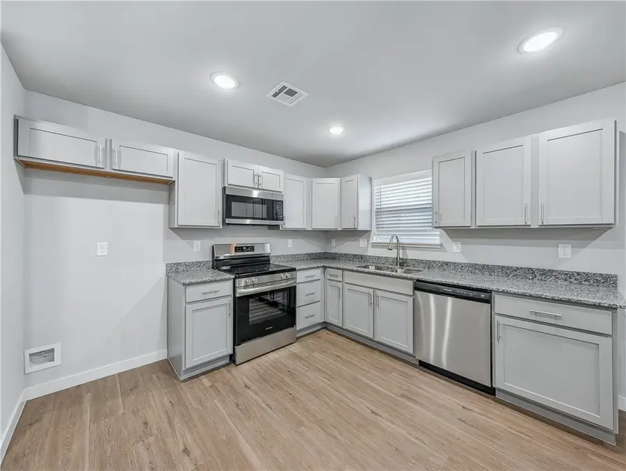 6309 & 6311 Kathleen Street, Bentonville, AR 72713 - #2