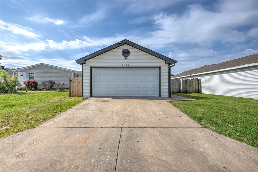 2729 Lenox Court, Springdale, AR 72764 - #3