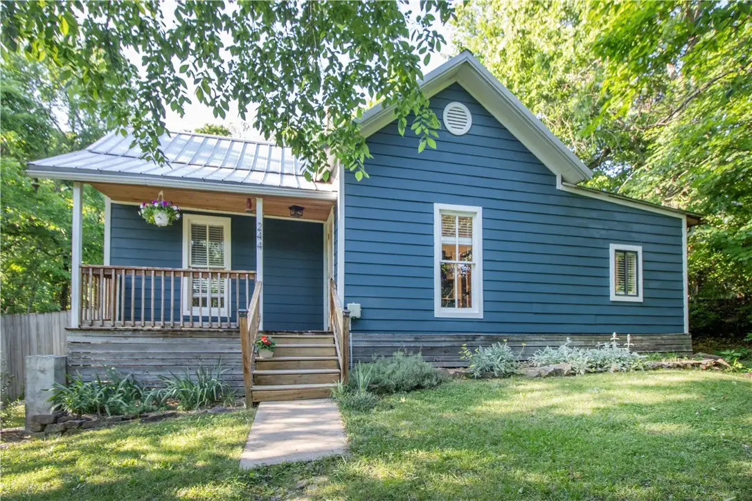 244 E Huntsville Road, Fayetteville, AR 72701 - #1
