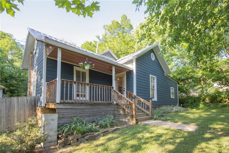 244 E Huntsville Road, Fayetteville, AR 72701 - #2