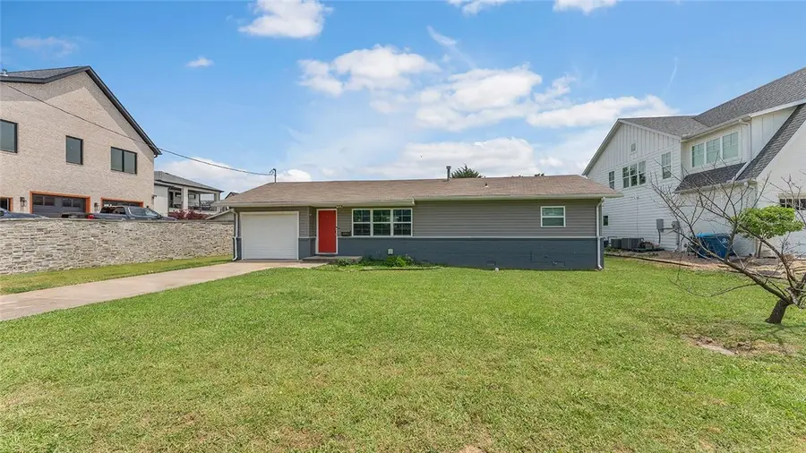 403 SW C Street, Bentonville, AR 72712 - #2