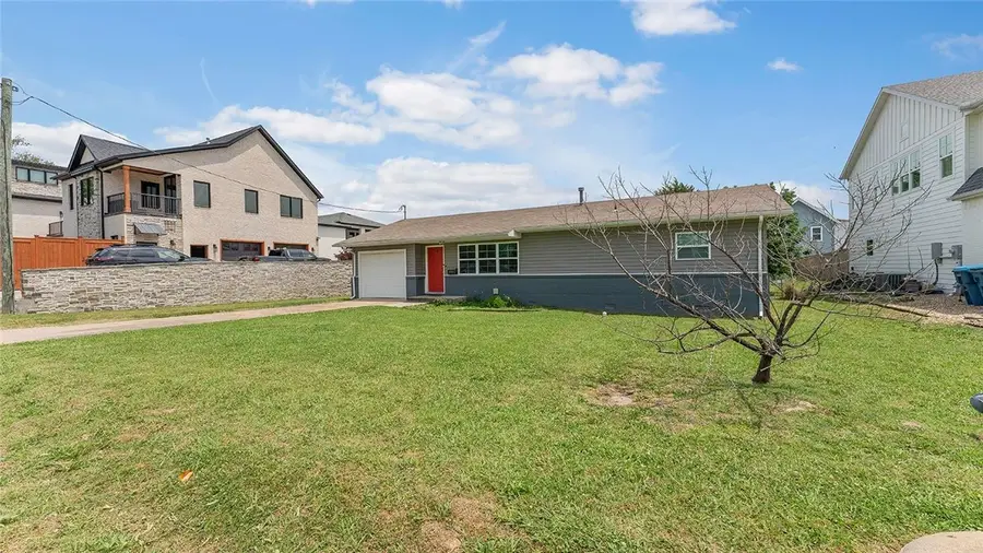 403 SW C Street, Bentonville, AR 72712 - #3