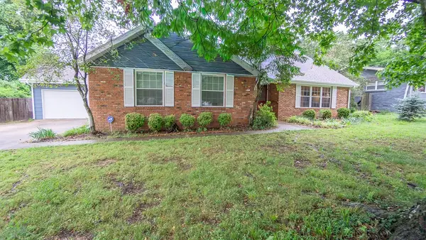 1847 N Wheeler Avenue, Fayetteville, AR 72703