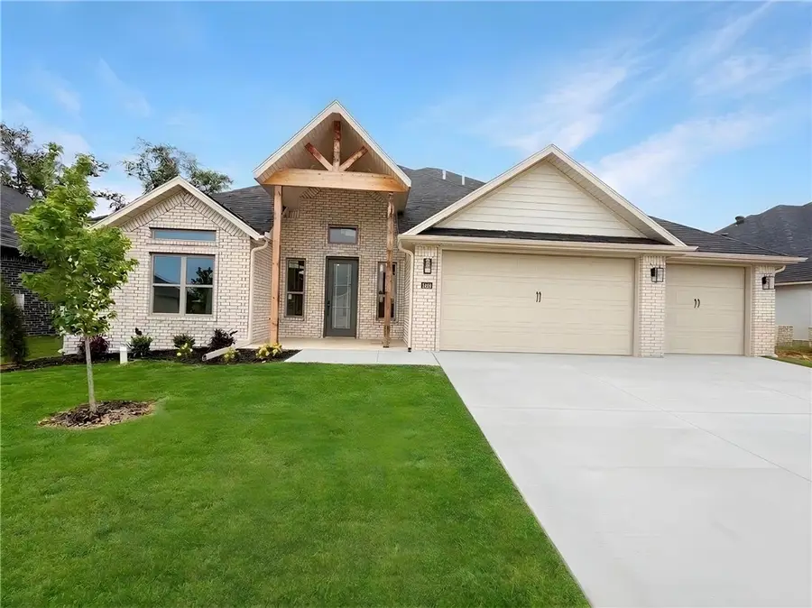 1351 Greyback Lane, Centerton, AR 72719 - #2